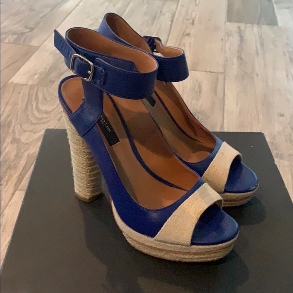 Ann Taylor Briston peep platform, sz 7.5
